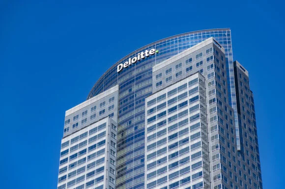 Florida AG Rejects Meta Settlement, Pursues Own Legal Action While Settling With Deloitte for $1.2M