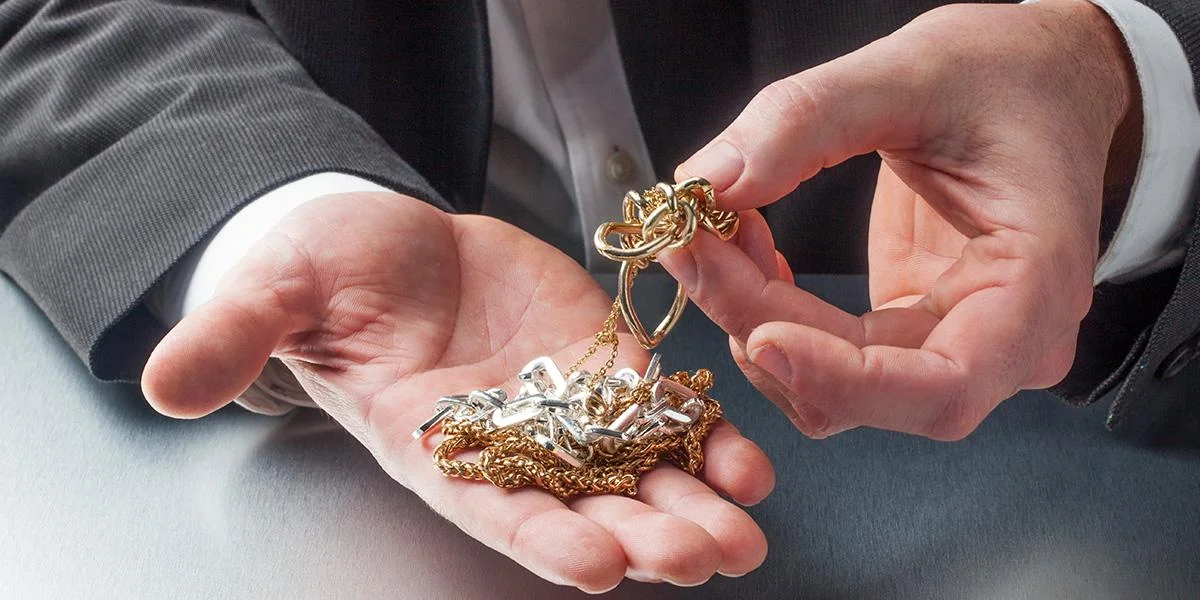 Understanding Online Gold Buying: Key Factors That Affect Your Offer and Payment