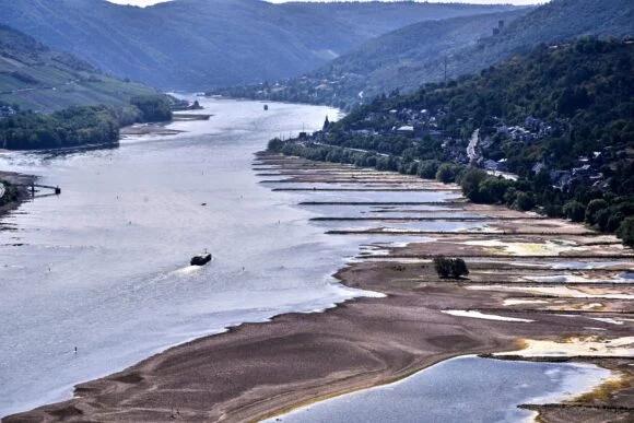 Record Low Water Levels in the Rhine River Challenge German Industries