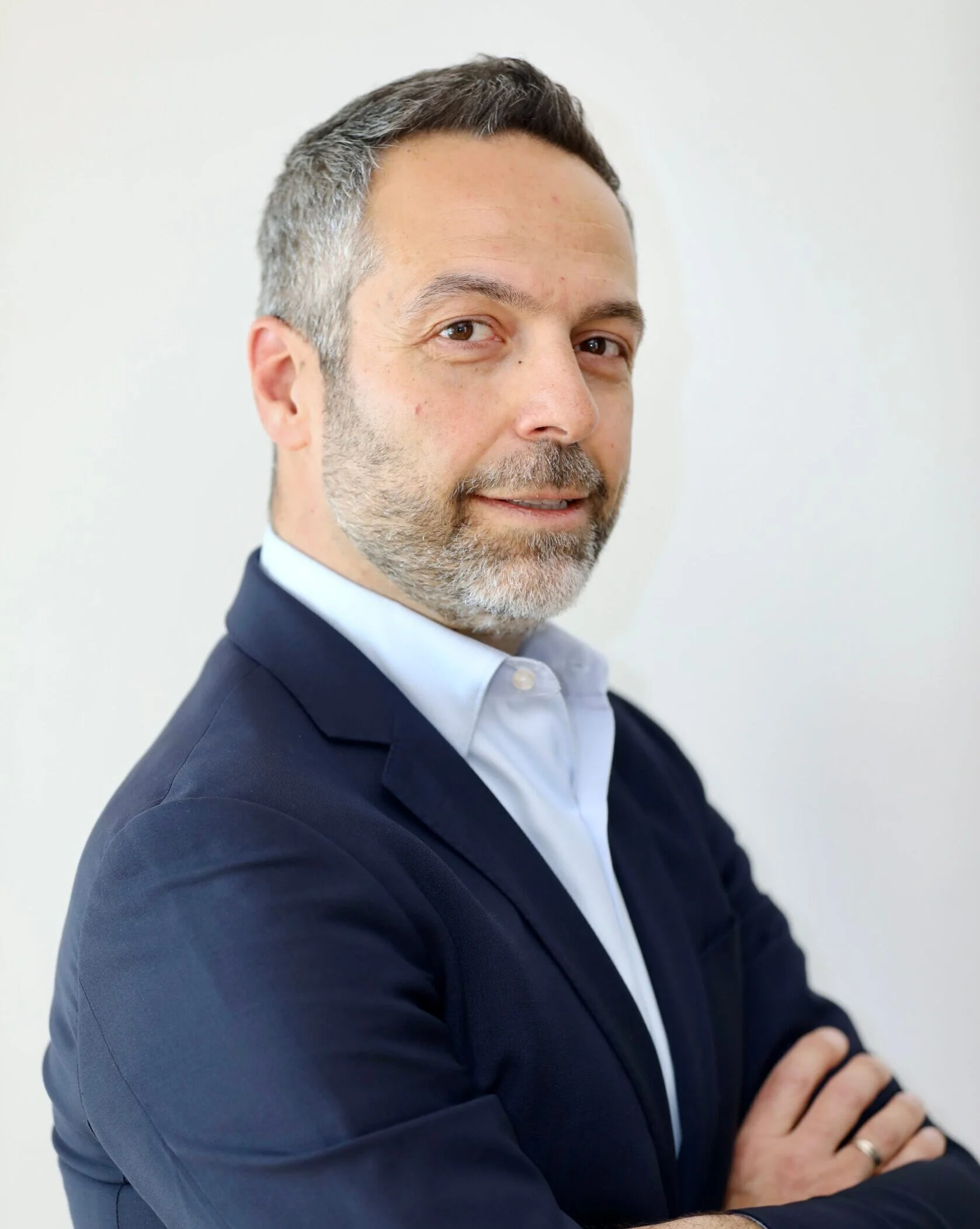 Navigating AI’s Limitations on Wall Street Trading Desks: Insights from Quantum Signals’ Yianni Gamvros